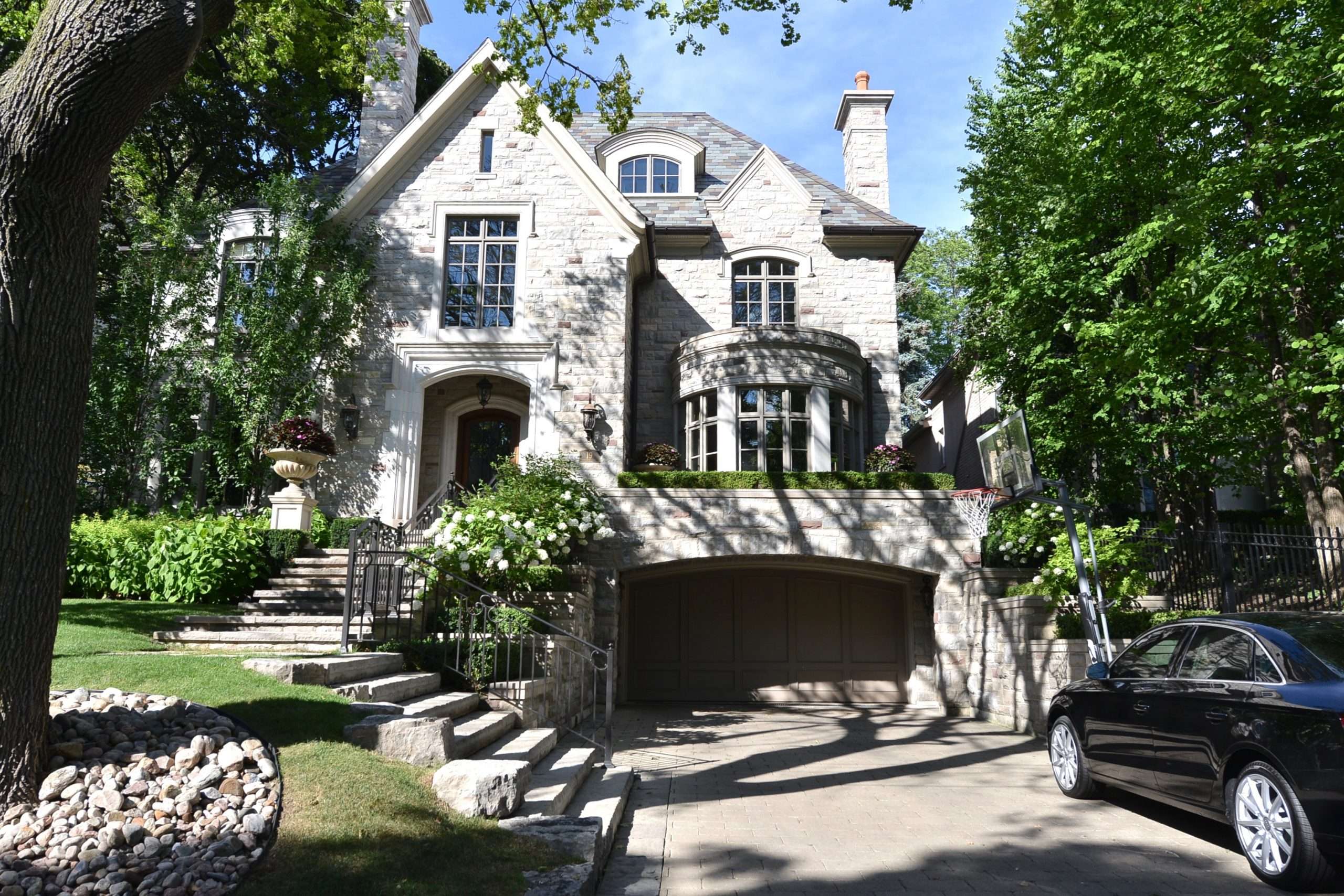 South Hill Toronto Real Estate, Debbie Penzo