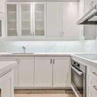 618-20-scrivener-square-toronto-C12051820-10